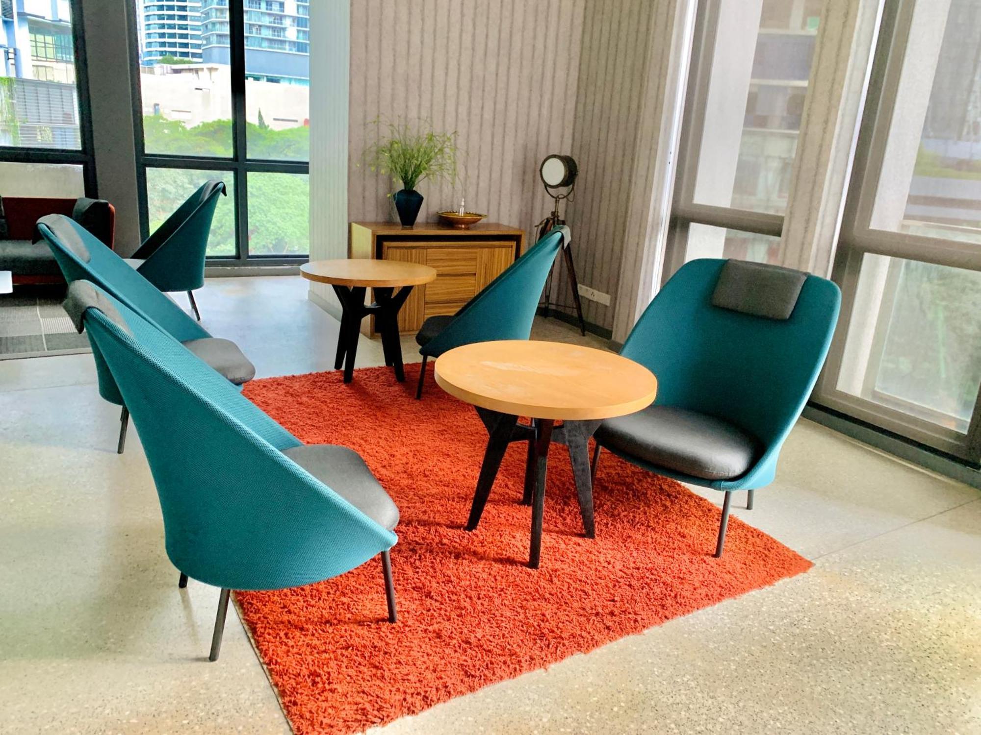 The Mews Glorious Klcc Apartment